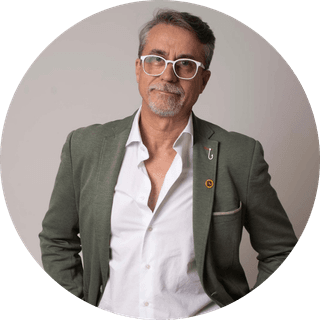 Dr. Alfredo Corell